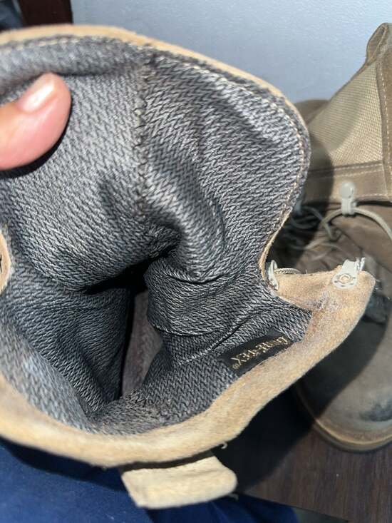 US Military Issue Gore-Tex Combat Boots Tan Suede Vibram Sole main image 8